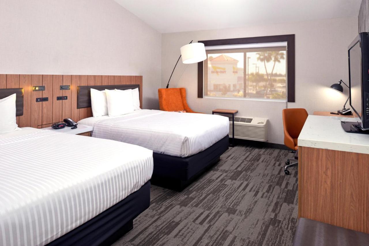 La Casa Modesto, Ascend Hotel Collection Exterior photo